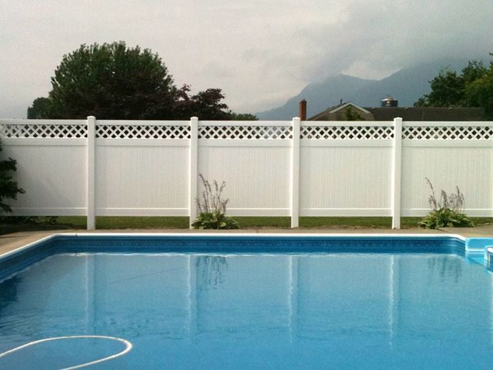 Swimming Pool Fences Provide Peace of Mind